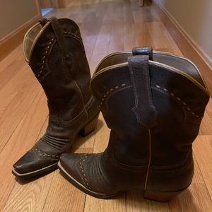 Ariat womens size 8 boots